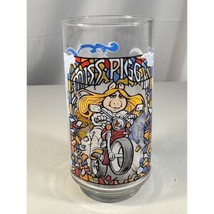 1981 McDonald's Miss Piggy Glass The Great Muppet Caper 6" Vintage